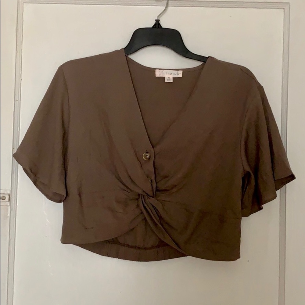 Crop top